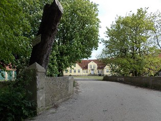 Blick in den Hof des Gutes D&uuml;tteb&uuml;ll