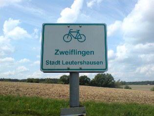 Hinweis am Altm&uuml;hltal-Radweg