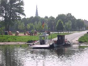 F&auml;hre in Nordheim, Main-Radweg