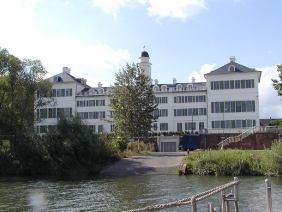 Schlo&szlig; in Rumpenheim, Main-Radweg