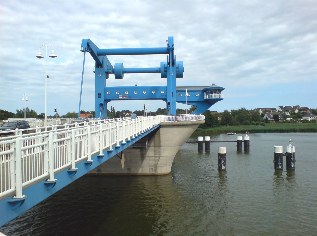 Peenebr&uuml;cke in Wolgast am Ostsee-Radweg