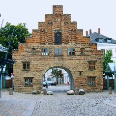Nordertor in Flensburg, Ostseek&uuml;sten-Radweg