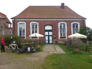 Gut Ludwigsburg, Ostseek&uuml;sten-Radweg